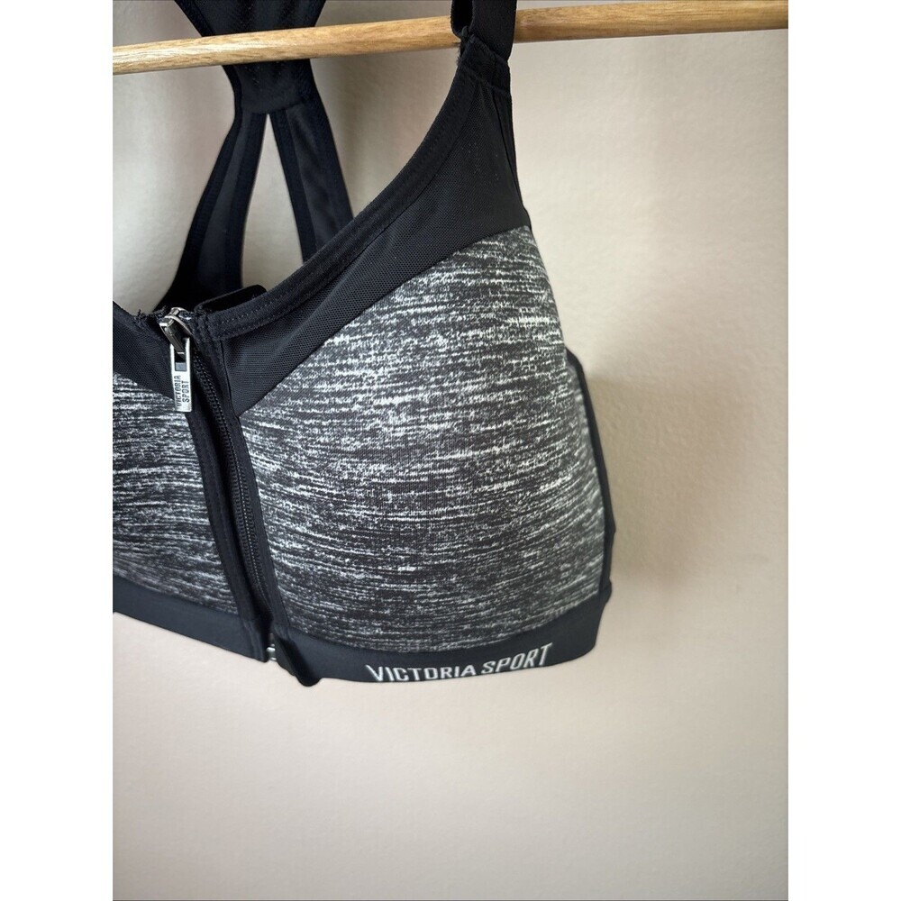 Victoria’s Secret Incredible Max Sports Bra Zip Front Racerback Gray 32D - Picture 2 of 6
